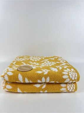 Common Thread Bath Towels Yellow Gold White Floral Sunflowers Cotton 2 Pc NEW